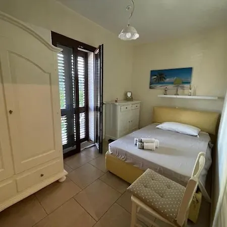Carmen's House Apartment Villasimius